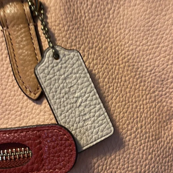 Authentic COACH PURSE Peach and wine colored. - Picture 3 of 11